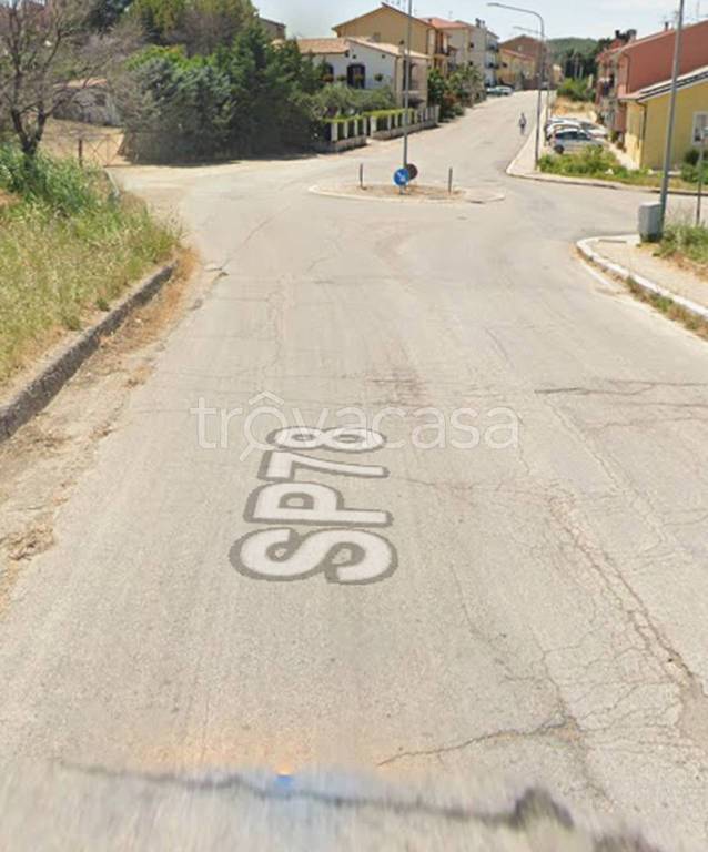 locale commerciale in vendita a Rotello