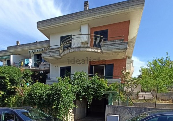 casa indipendente in vendita a San Giacomo degli Schiavoni
