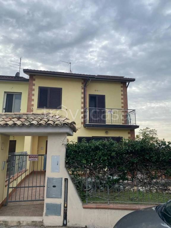 casa indipendente in vendita a San Giacomo degli Schiavoni