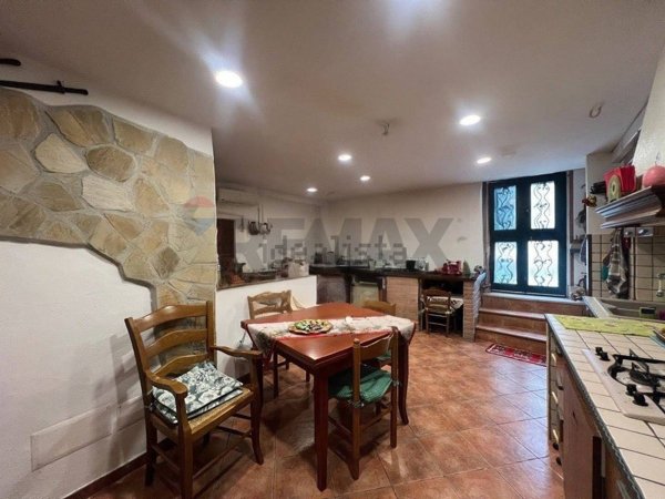 casa semindipendente in vendita a San Giuliano del Sannio
