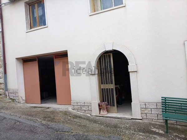casa indipendente in vendita a San Giuliano del Sannio