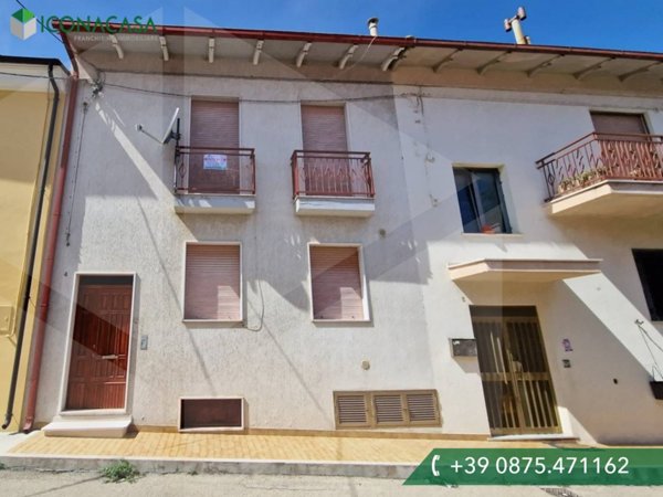casa indipendente in vendita a San Martino in Pensilis