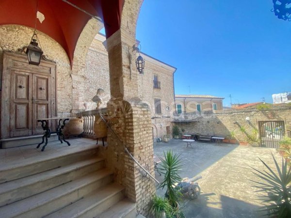 villa in vendita a San Martino in Pensilis