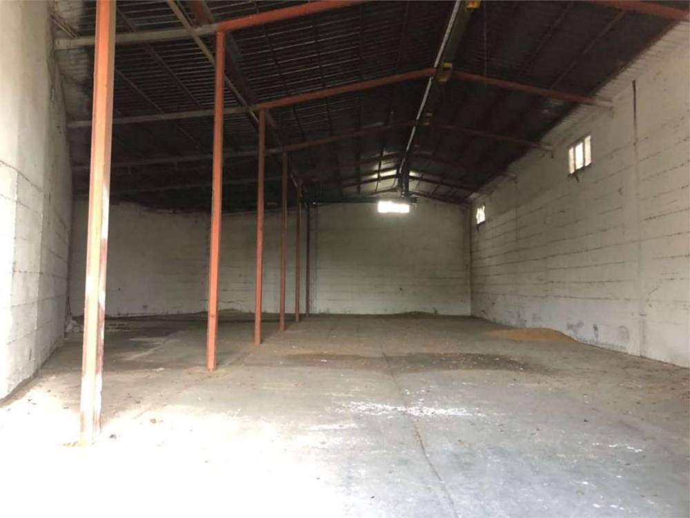 locale di sgombero in vendita a San Martino in Pensilis