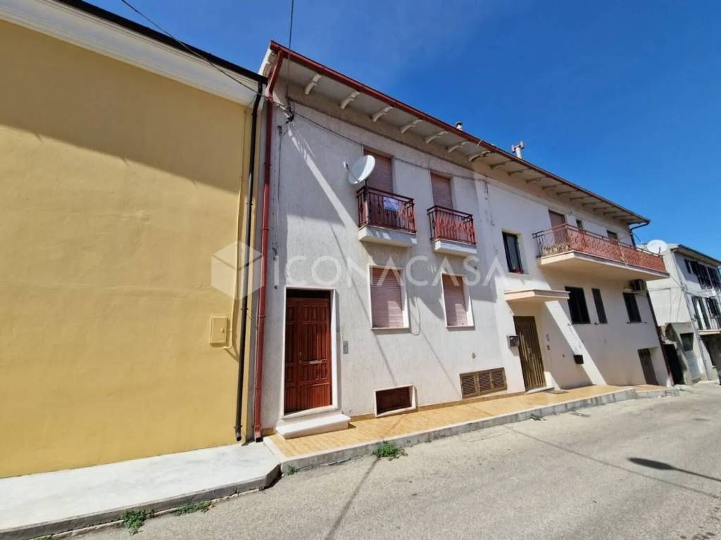 casa indipendente in vendita a San Martino in Pensilis