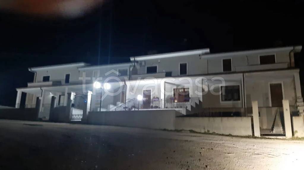 casa indipendente in vendita a San Martino in Pensilis