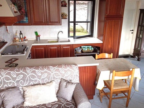 casa indipendente in vendita a San Massimo