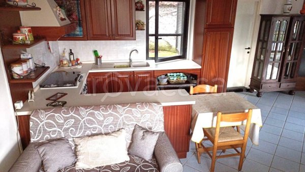 casa indipendente in vendita a San Massimo