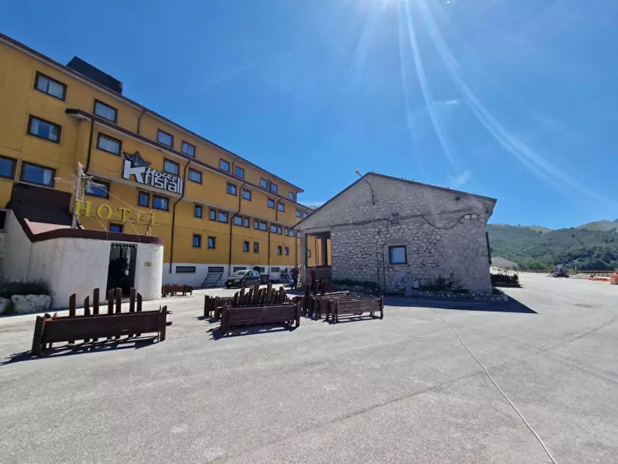 negozio in vendita a San Massimo