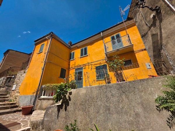 pentavano in vendita a San Polo Matese