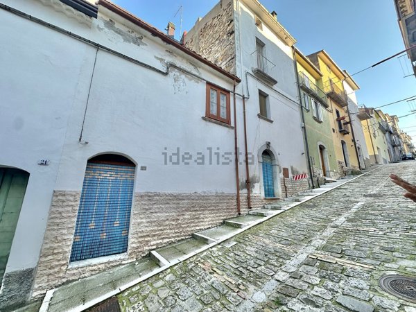 casa indipendente in vendita a Sant'Elia a Pianisi