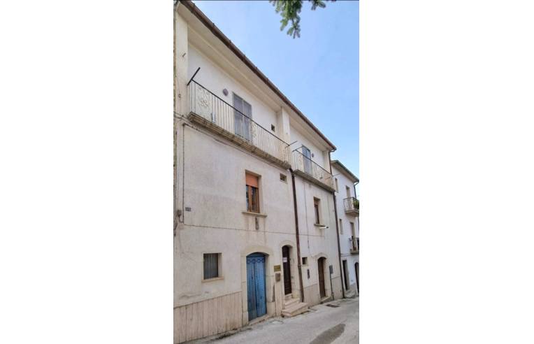 casa indipendente in vendita a Sant'Elia a Pianisi