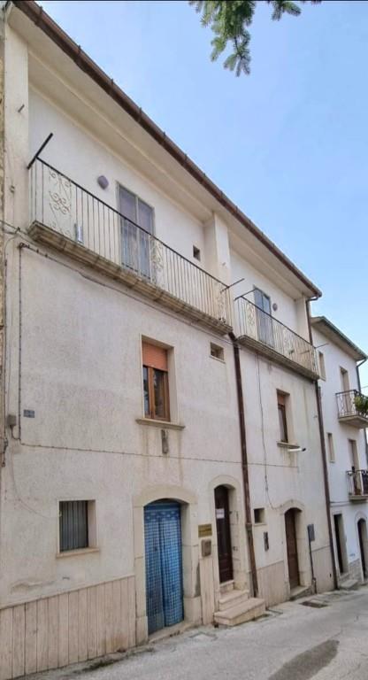 casa indipendente in vendita a Sant'Elia a Pianisi