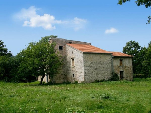 casa indipendente in vendita a Sepino