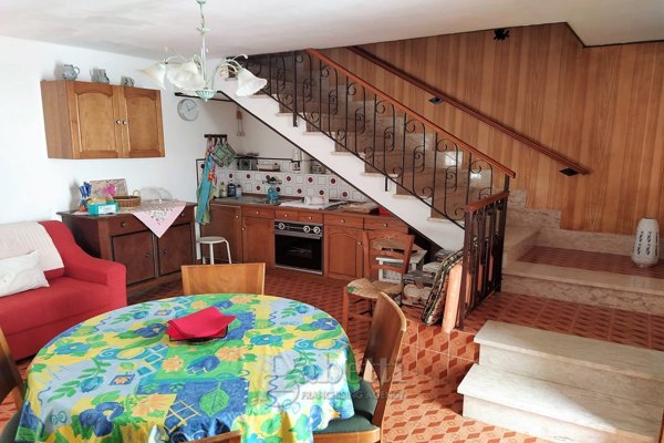 casa indipendente in vendita a Spinete