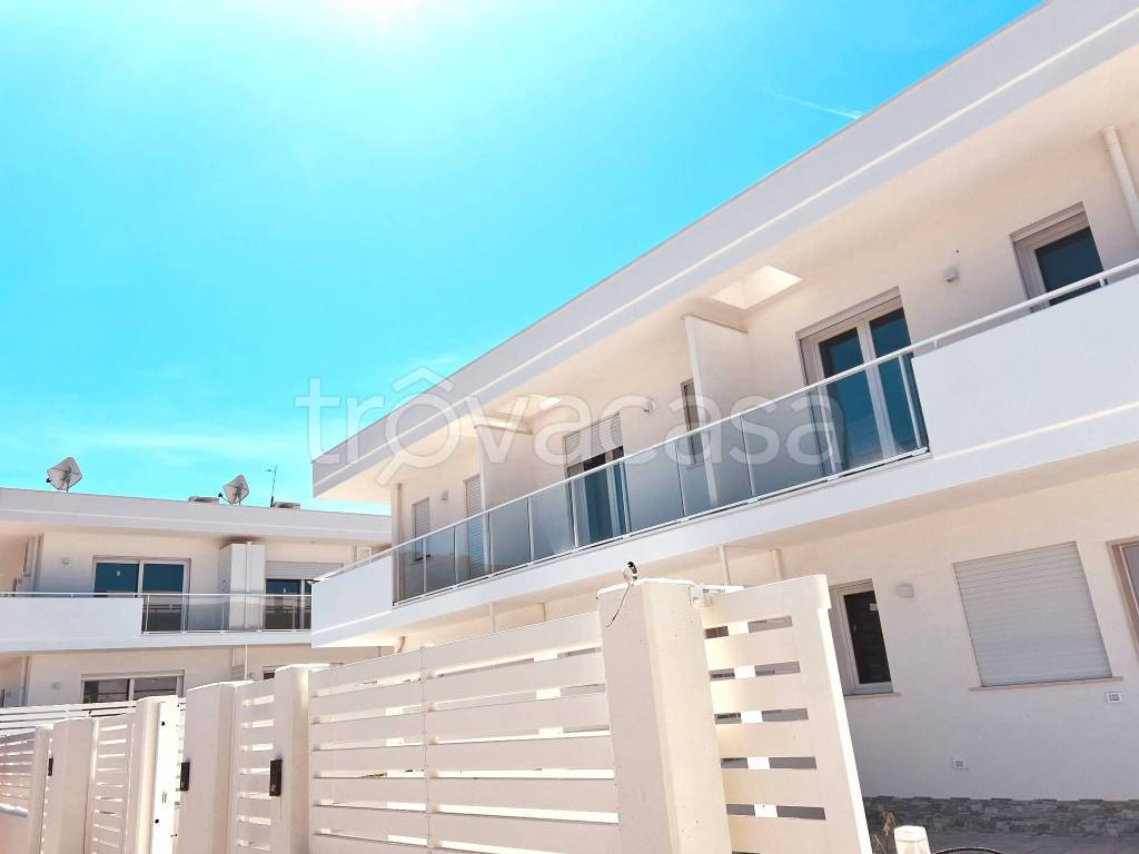 casa indipendente in vendita a Termoli