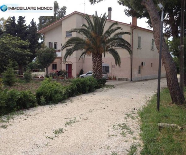casa indipendente in vendita a Termoli