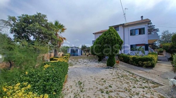 casa indipendente in vendita a Termoli