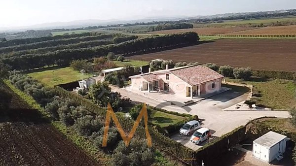 casa indipendente in vendita a Termoli