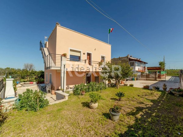 casa indipendente in vendita a Termoli