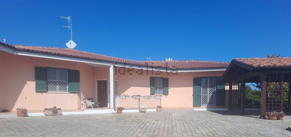 casa indipendente in vendita a Termoli