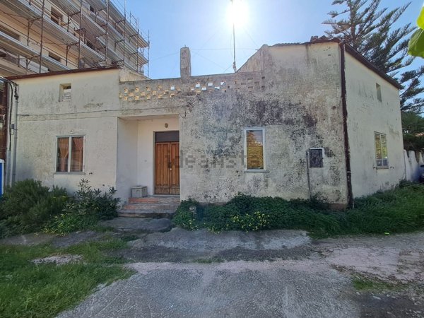 casa indipendente in vendita a Termoli