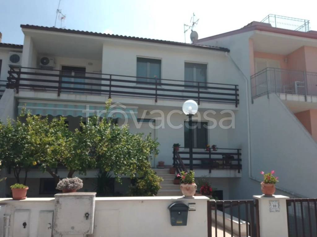 casa indipendente in vendita a Termoli