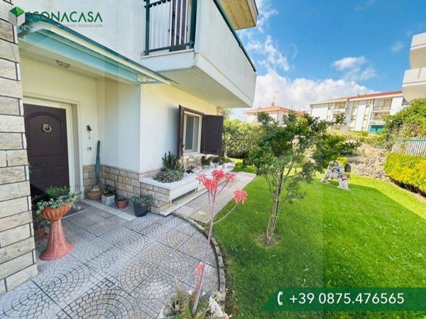 casa indipendente in vendita a Termoli