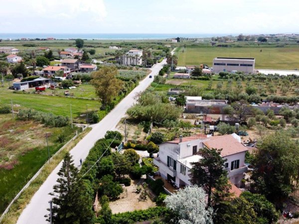 casa indipendente in vendita a Termoli