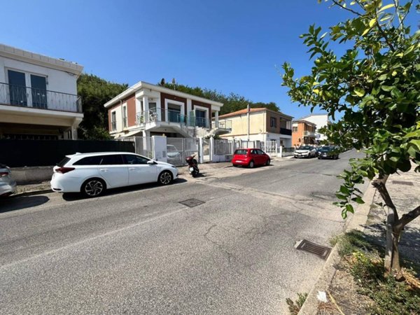 casa indipendente in vendita a Termoli