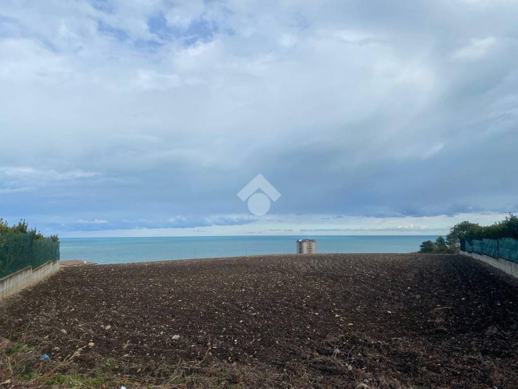casa indipendente in vendita a Termoli