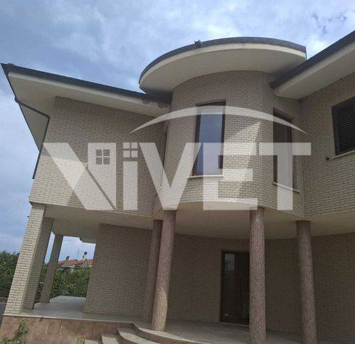 casa indipendente in vendita a Termoli