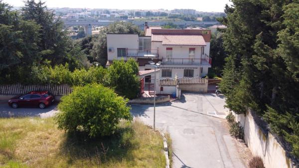 casa indipendente in vendita a Termoli