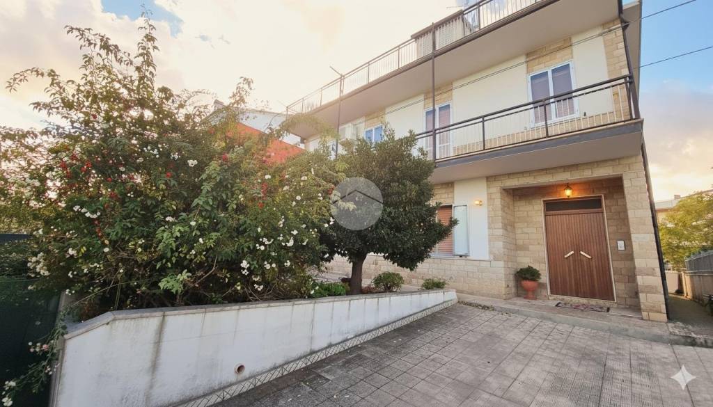 casa indipendente in vendita a Termoli