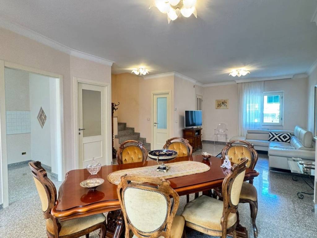 casa indipendente in vendita a Termoli