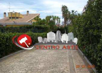 casa indipendente in vendita a Termoli