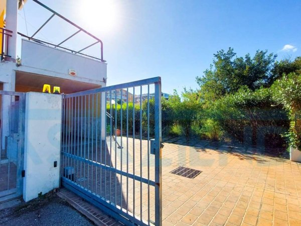 casa indipendente in vendita a Termoli