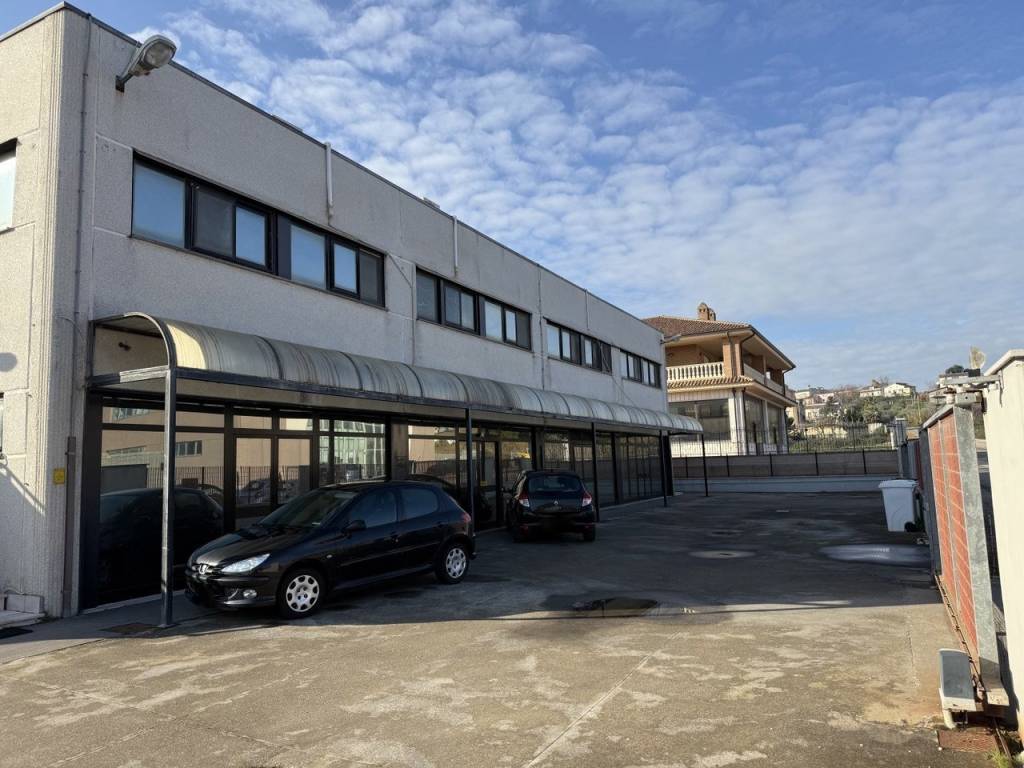 intera palazzina in vendita a Termoli