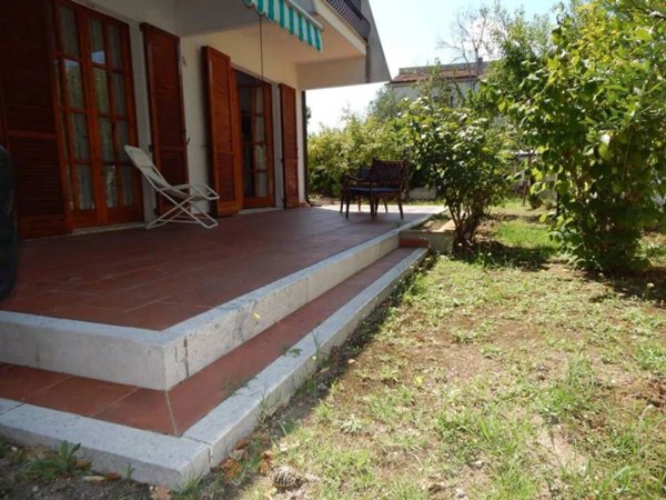 casa indipendente in vendita a Termoli