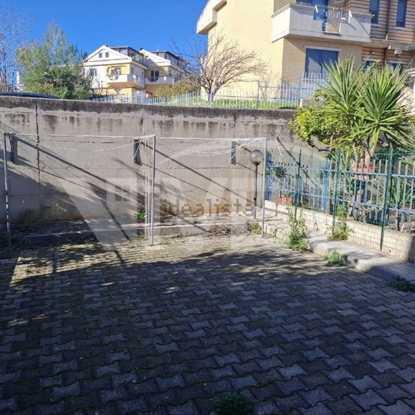 casa indipendente in vendita a Termoli