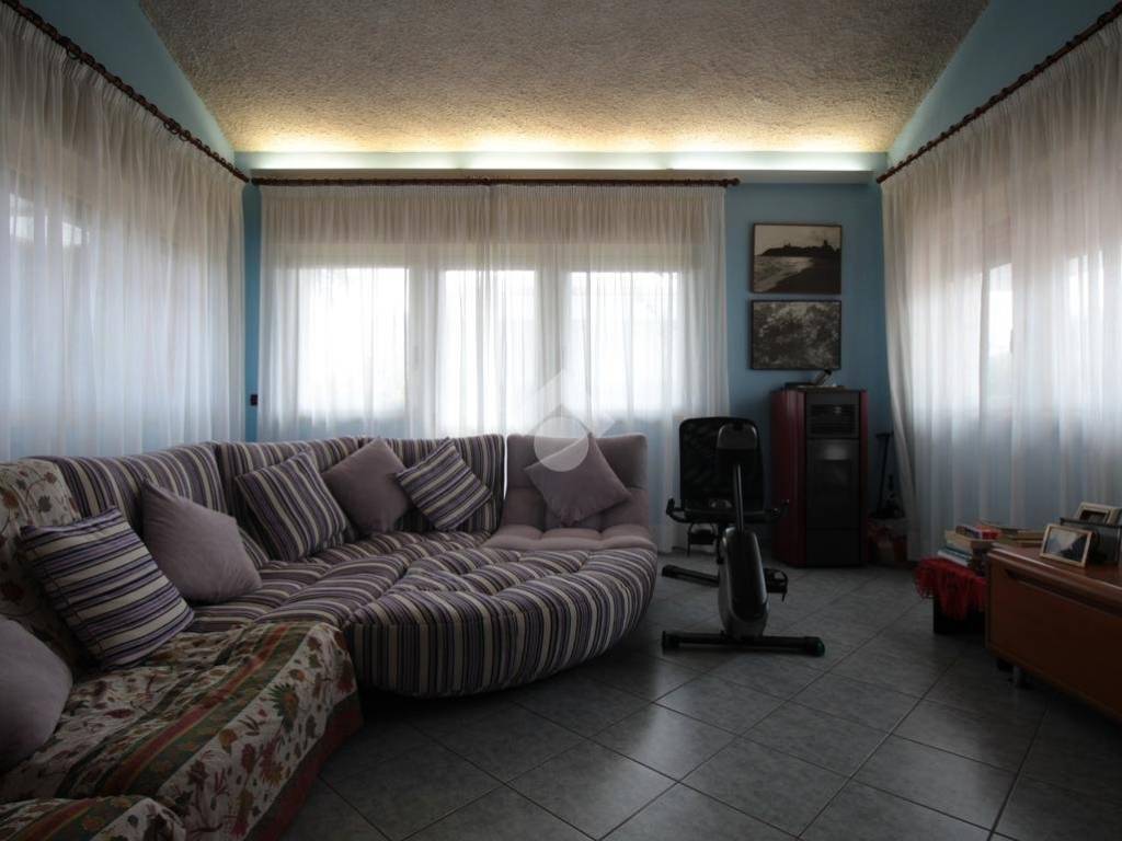 casa indipendente in vendita a Termoli