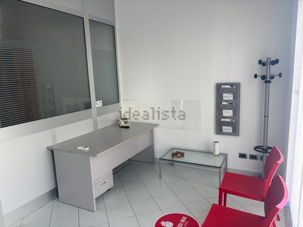 locale commerciale in vendita a Termoli
