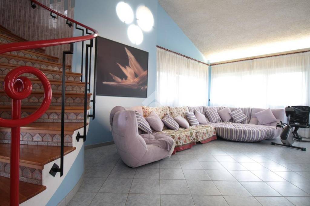 casa indipendente in vendita a Termoli