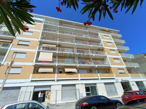 locale commerciale in vendita a Termoli