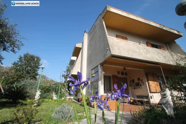 casa indipendente in vendita a Termoli