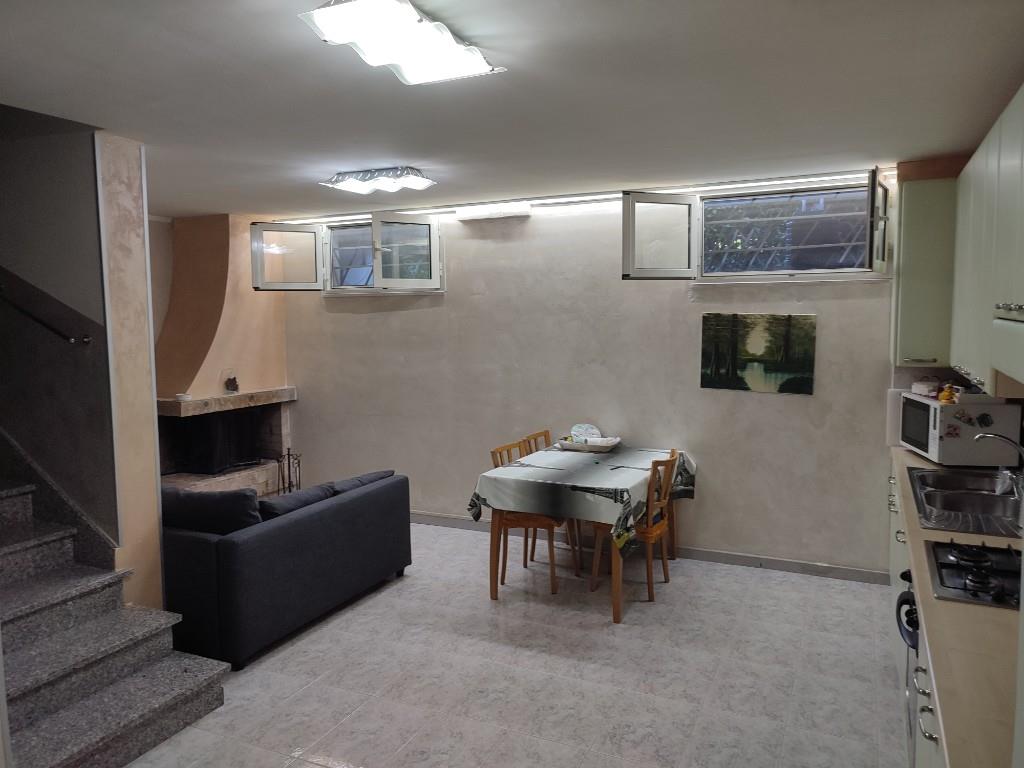 casa indipendente in vendita a Termoli