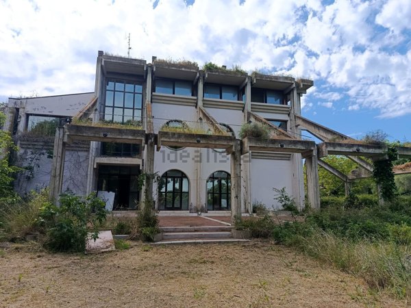 casa indipendente in vendita a Termoli