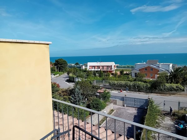 casa indipendente in vendita a Termoli