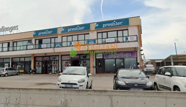locale commerciale in vendita a Termoli