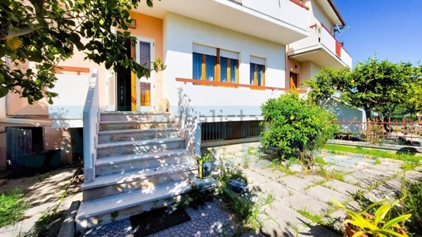 casa indipendente in vendita a Termoli